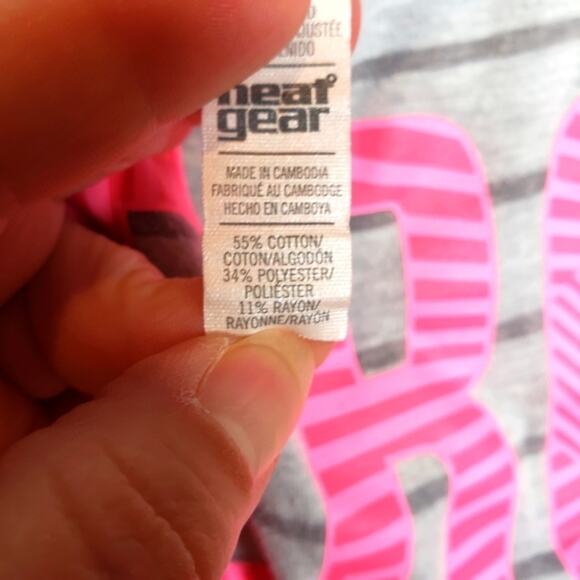 Under Armour HERO Tank Top Large TINY Flaw - Picture 7 of 8